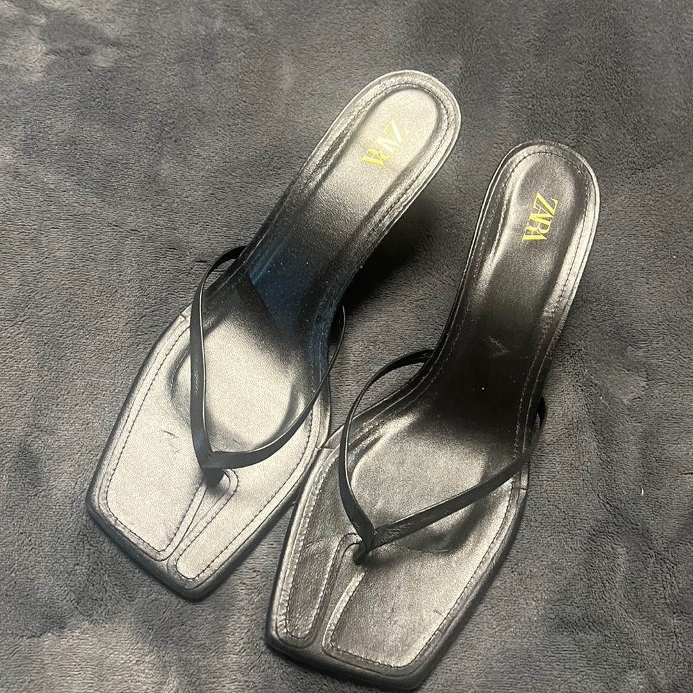 Never worn Zara heels - Picture 1 of 3